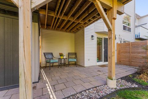 Photo 34 at 23 Riverbank Court, Stittsville (Central), Stittsville