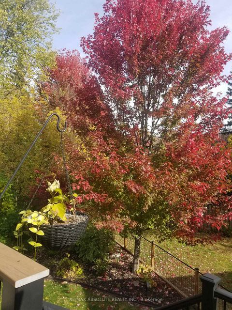 Photo 41 at 23 Riverbank Court, Stittsville (Central), Stittsville