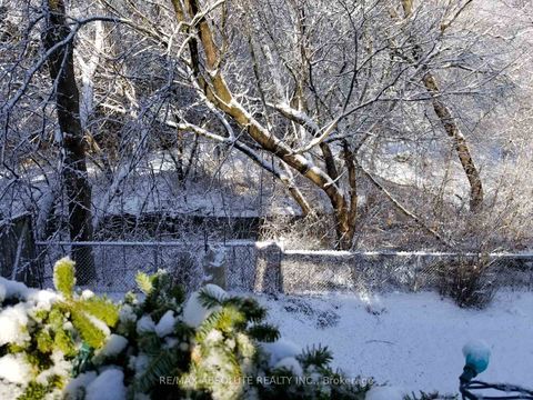 Photo 48 at 23 Riverbank Court, Stittsville (Central), Stittsville