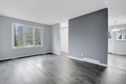 Photo 6 at 71 Morton Drive, Glencairn/Hazeldean, Kanata