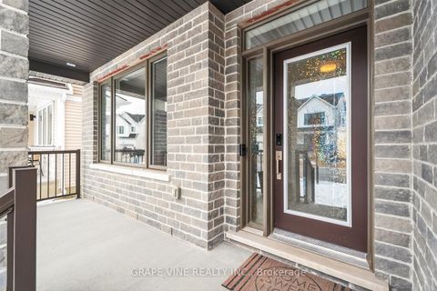 Photo 2 at 845 Pearly Everlasting Crescent, Goulbourn Twp From Franktown Rd/South To Rideau, Stittsville