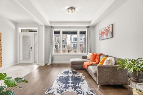 Photo 6 at 845 Pearly Everlasting Crescent, Goulbourn Twp From Franktown Rd/South To Rideau, Stittsville