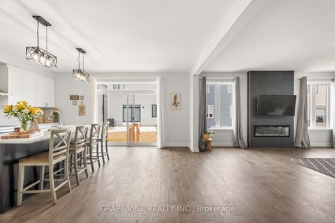 Photo 12 at 845 Pearly Everlasting Crescent, Goulbourn Twp From Franktown Rd/South To Rideau, Stittsville