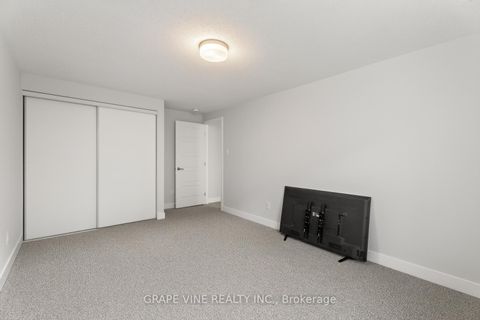 Photo 40 at 845 Pearly Everlasting Crescent, Goulbourn Twp From Franktown Rd/South To Rideau, Stittsville