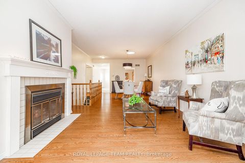 Photo 10 at 27 Pine Needles Court, Stittsville (Central), Stittsville