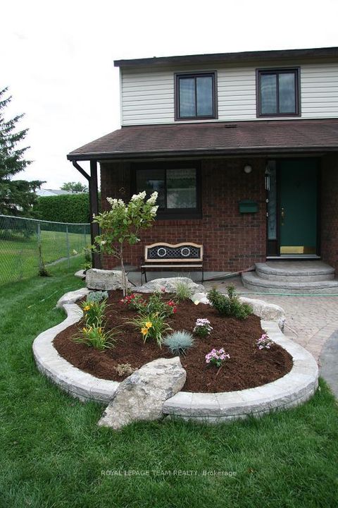 Photo 32 at 7942 Decarie Drive, Orleans Wood, Orleans