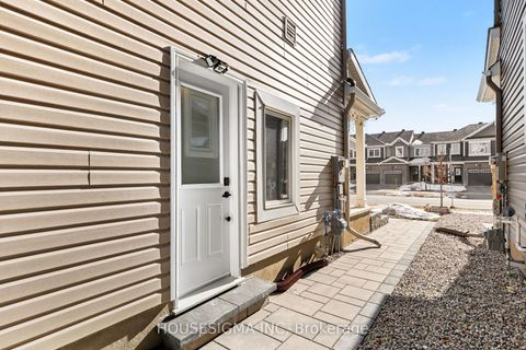 Photo 1 at 333 Rouncey Road, Emerald Meadows/Trailwest, Kanata