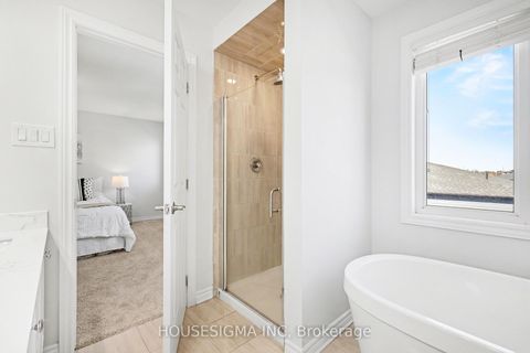 Photo 18 at 333 Rouncey Road, Emerald Meadows/Trailwest, Kanata