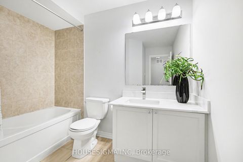 Photo 24 at 333 Rouncey Road, Emerald Meadows/Trailwest, Kanata