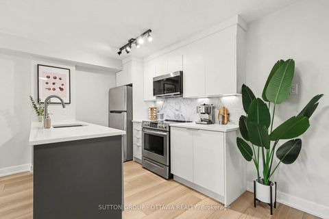 Photo 3 at 703 - 429 Somerset Street W, Ottawa Centre