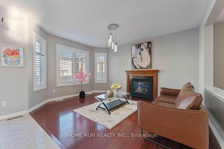 Photo 7 at 2721 Grand Vista Circle, Nepean (Half Moon Bay), Ottawa