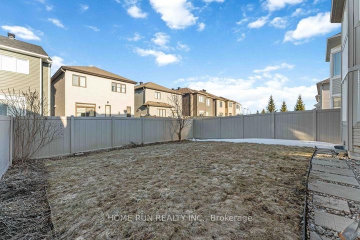 Photo 37 at 2721 Grand Vista Circle, Nepean (Half Moon Bay), Ottawa
