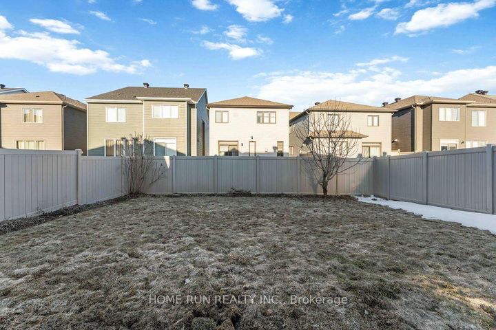 Photo 38 at 2721 Grand Vista Circle, Nepean (Half Moon Bay), Ottawa