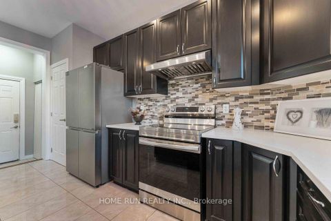 Photo 12 at 2721 Grand Vista Circle, Nepean (Half Moon Bay), Ottawa