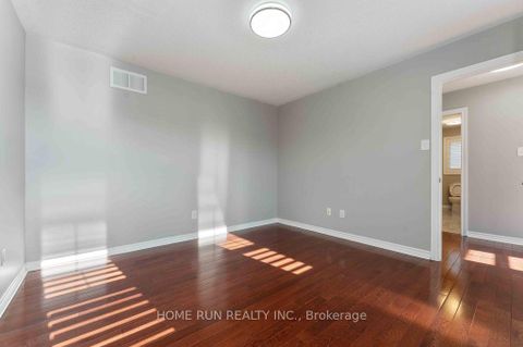 Photo 32 at 2721 Grand Vista Circle, Nepean (Half Moon Bay), Ottawa