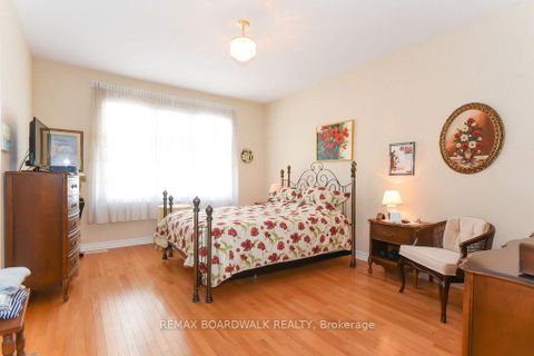 Photo 21 at 1861 Mickelberry Crescent, Notting Hill/Summerside, Orleans