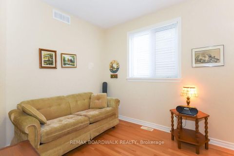Photo 28 at 1861 Mickelberry Crescent, Notting Hill/Summerside, Orleans