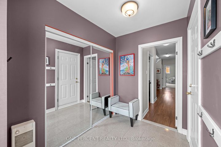 Photo 3 at 30 Maplehurst Avenue, Nepean (Bayshore), Ottawa