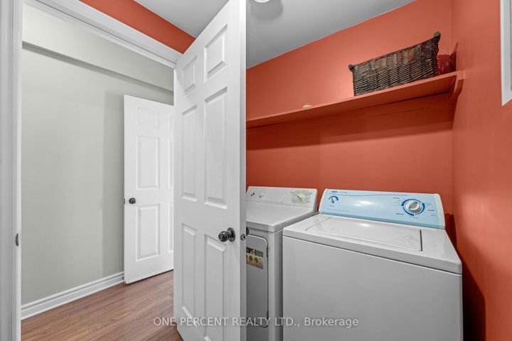 Photo 5 at 30 Maplehurst Avenue, Nepean (Bayshore), Ottawa