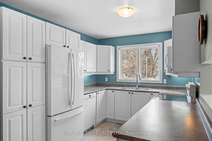 Photo 21 at 30 Maplehurst Avenue, Nepean (Bayshore), Ottawa