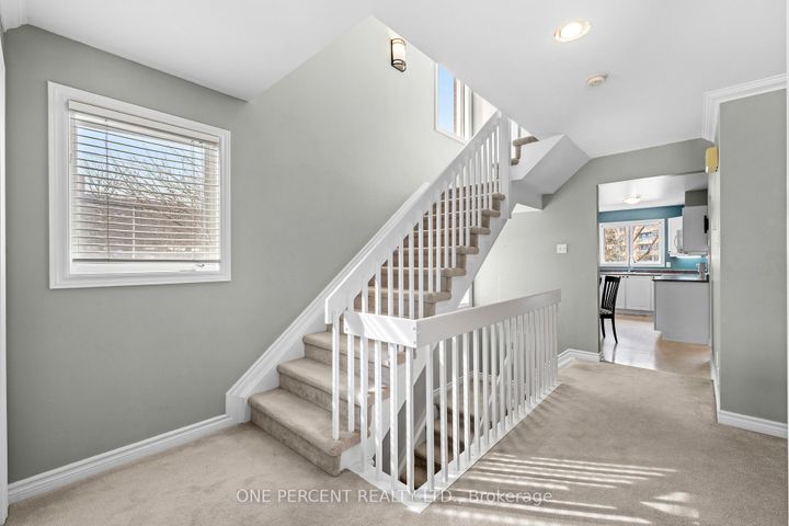 Photo 24 at 30 Maplehurst Avenue, Nepean (Bayshore), Ottawa