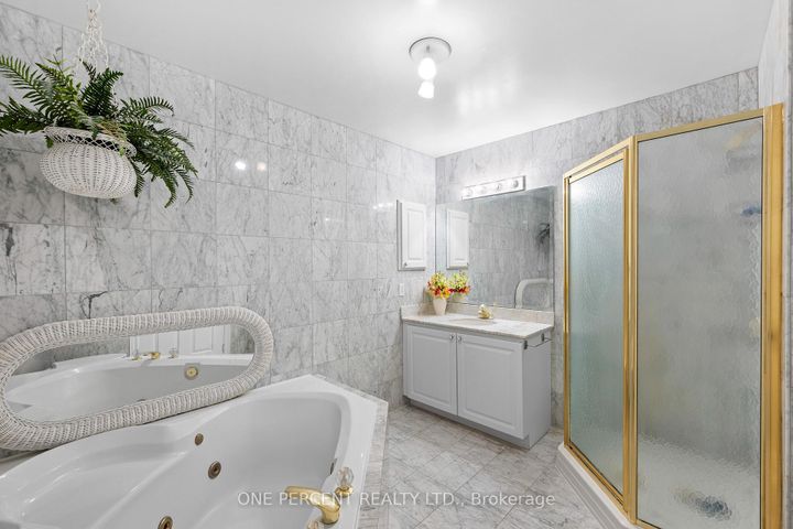 Photo 29 at 30 Maplehurst Avenue, Nepean (Bayshore), Ottawa