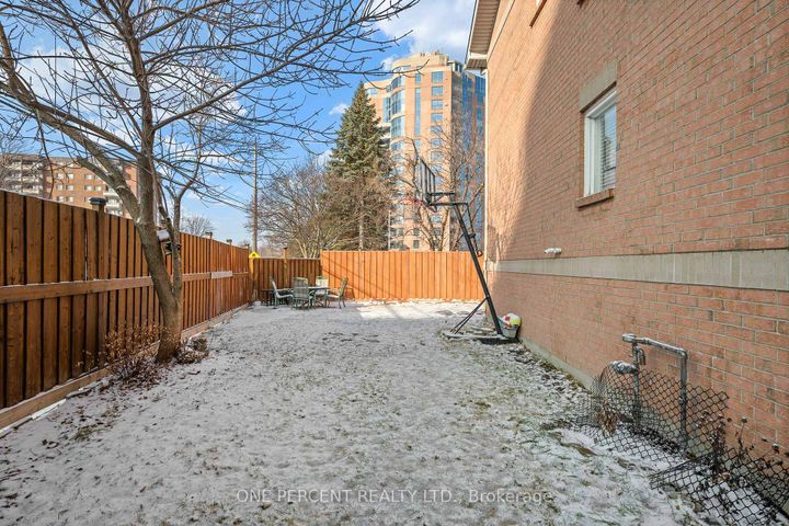 Photo 37 at 30 Maplehurst Avenue, Nepean (Bayshore), Ottawa