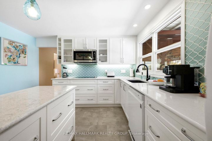 Photo 8 at 59 Ashgrove Crescent, Nepean (Briargreen), Ottawa