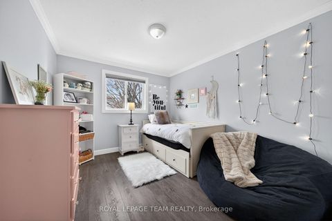 Photo 23 at 141 Acklam Terrace, Morgan's Grant/South March, Kanata