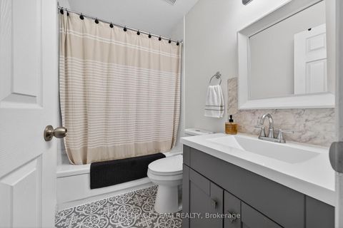 Photo 27 at 141 Acklam Terrace, Morgan's Grant/South March, Kanata