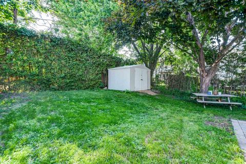 Photo 42 at 141 Acklam Terrace, Morgan's Grant/South March, Kanata