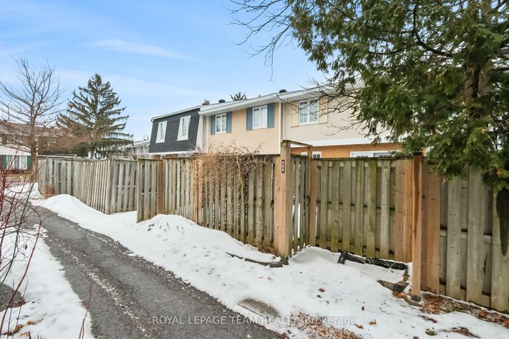 Photo 29 at 87 - 386 Kintyre Private, Nepean (Carleton Square), Ottawa