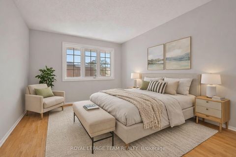 Photo 14 at 87 - 386 Kintyre Private, Nepean (Carleton Square), Ottawa