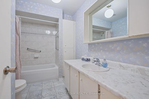 Photo 16 at 87 - 386 Kintyre Private, Nepean (Carleton Square), Ottawa