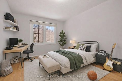 Photo 22 at 87 - 386 Kintyre Private, Nepean (Carleton Square), Ottawa