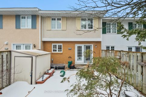 Photo 28 at 87 - 386 Kintyre Private, Nepean (Carleton Square), Ottawa