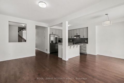 Photo 10 at 105 Mesa Drive, Nepean (Half Moon Bay), Ottawa