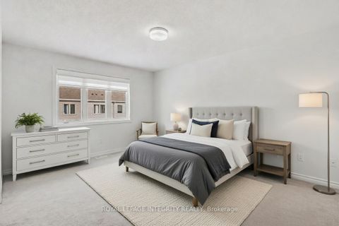 Photo 11 at 105 Mesa Drive, Nepean (Half Moon Bay), Ottawa