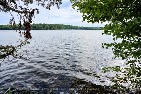 Photo 14 at 7 Scarlett Lane, Rideau Lakes (North Crosby) Twp, Rideau Lakes