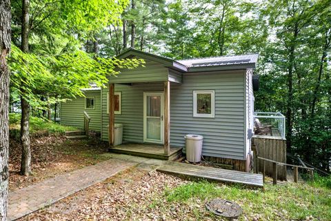 Photo 16 at 7 Scarlett Lane, Rideau Lakes (North Crosby) Twp, Rideau Lakes