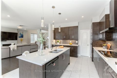 Photo 10 at 396 HUNTSVILLE Drive, Kanata Lakes/Heritage Hills, Kanata