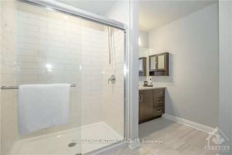 Photo 20 at 396 HUNTSVILLE Drive, Kanata Lakes/Heritage Hills, Kanata