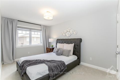 Photo 22 at 396 HUNTSVILLE Drive, Kanata Lakes/Heritage Hills, Kanata