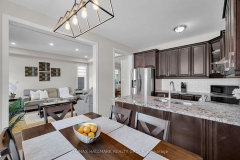Photo 17 at 229 Meadowbreeze Drive, Emerald Meadows/Trailwest, Kanata