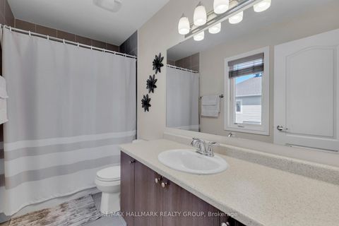 Photo 33 at 229 Meadowbreeze Drive, Emerald Meadows/Trailwest, Kanata