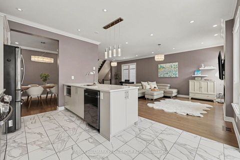 Photo 7 at 266 Shinleaf Crescent, Mer Bleue/Bradley Estates/Anderson Park, Orleans