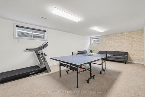 Photo 22 at 266 Shinleaf Crescent, Mer Bleue/Bradley Estates/Anderson Park, Orleans