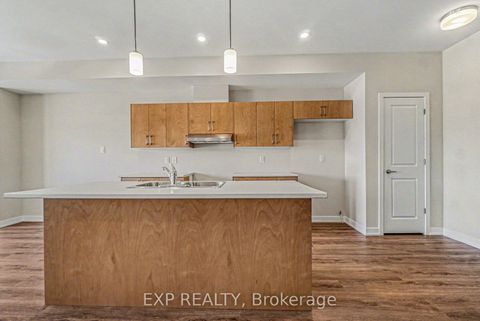 Photo 12 at 259 Craig Duncan Terrace, Stittsville (South), Stittsville