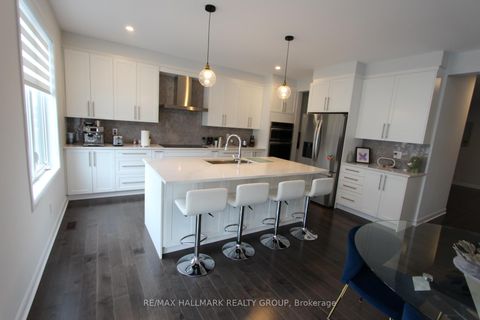 Photo 6 at 543 Anchor Circle, Mahogany Community, Manotick