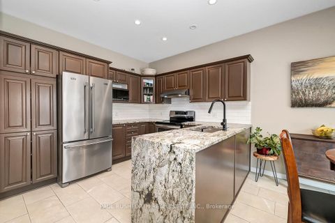 Photo 11 at 1654 Agatha Street, Fallingbrook/Pineridge, Orleans